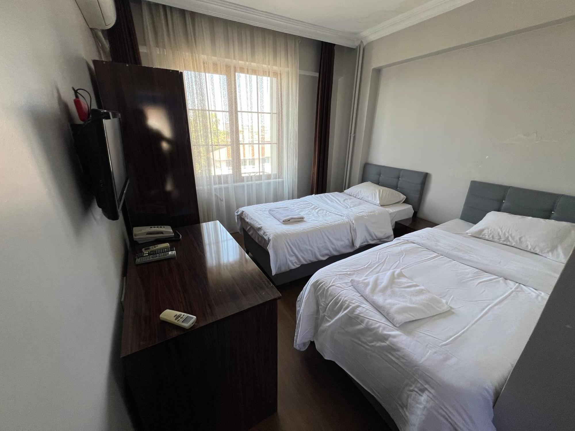 Falay Hotel Yavuz Estambul Exterior foto